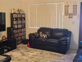 9426 SW 52nd St, Cooper City FL 33328