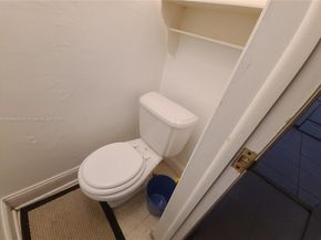 9426 SW 52nd St, Cooper City FL 33328