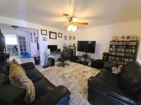 9426 SW 52nd St, Cooper City FL 33328