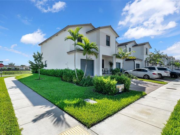 23005 SW 128th Pl, Miami FL 33170