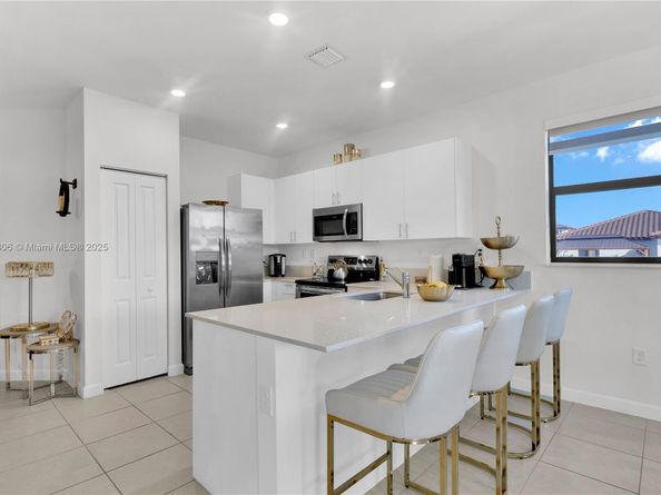 23005 SW 128th Pl, Miami FL 33170