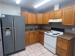 9203 NW 38th Dr 12, Coral Springs FL 33065