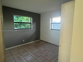 9203 NW 38th Dr 12, Coral Springs FL 33065