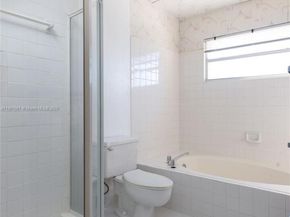 13950 Oak Ridge Dr, Davie FL 33325