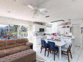 13950 Oak Ridge Dr, Davie FL 33325