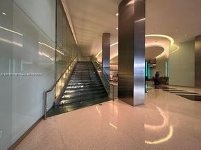 92 SW 3rd St 1105, Miami FL 33130