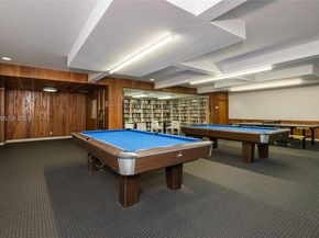 600 Three Islands Blvd 214, Hallandale Beach FL 33009