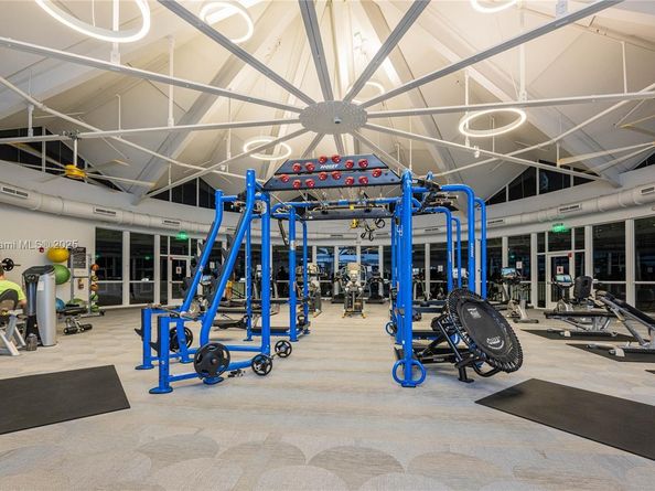 600 Three Islands Blvd 214, Hallandale Beach FL 33009