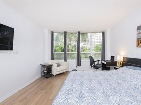 600 Three Islands Blvd 214, Hallandale Beach FL 33009