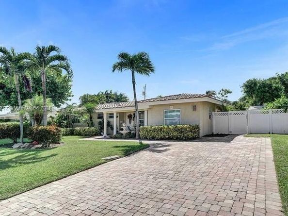 743 SE 10th Ter, Deerfield Beach FL 33441