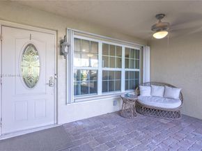 743 SE 10th Ter, Deerfield Beach FL 33441