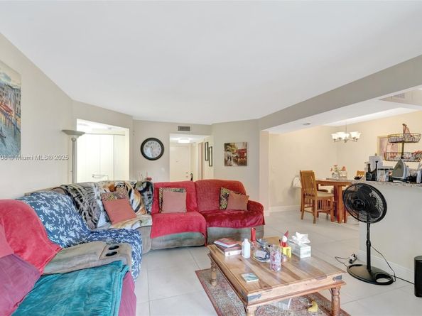 3597 Birdie Dr 107, Lake Worth FL 33467