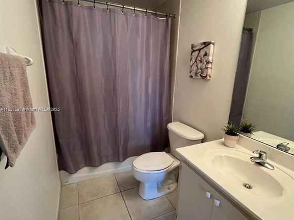 7270 NW 114th Ave 2039, Doral FL 33178