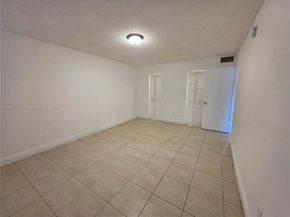 2800 NW 56th Ave F104, Lauderhill FL 33313