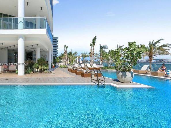 2900 NE 7th Ave 809, Miami FL 33137