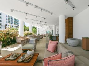 2900 NE 7th Ave 809, Miami FL 33137