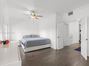 10548 NW 56th Dr, Coral Springs FL 33076