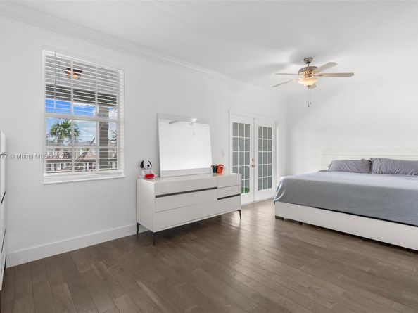 10548 NW 56th Dr, Coral Springs FL 33076