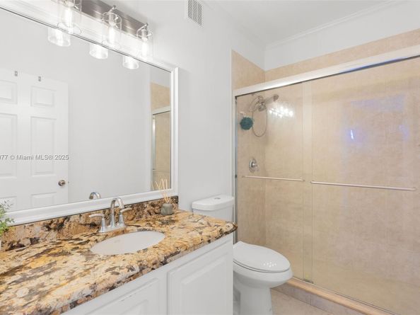 10548 NW 56th Dr, Coral Springs FL 33076