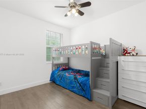 10548 NW 56th Dr, Coral Springs FL 33076