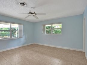 1221 Singer Dr, Singer Island FL 33404