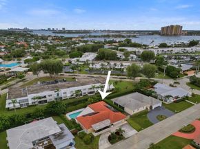 1221 Singer Dr, Singer Island FL 33404