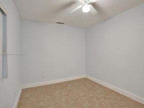 1221 Singer Dr, Singer Island FL 33404