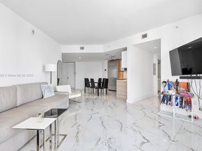 1300 Brickell Bay Dr 2402, Miami FL 33131