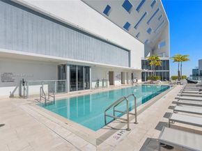 1300 Brickell Bay Dr 2402, Miami FL 33131