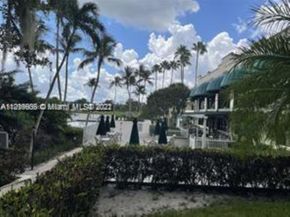 9441 Live Oak Pl 209, Davie FL 33324