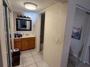 9441 Live Oak Pl 209, Davie FL 33324