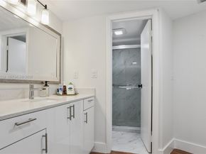 3101 N Country Club Dr 102, Aventura FL 33180