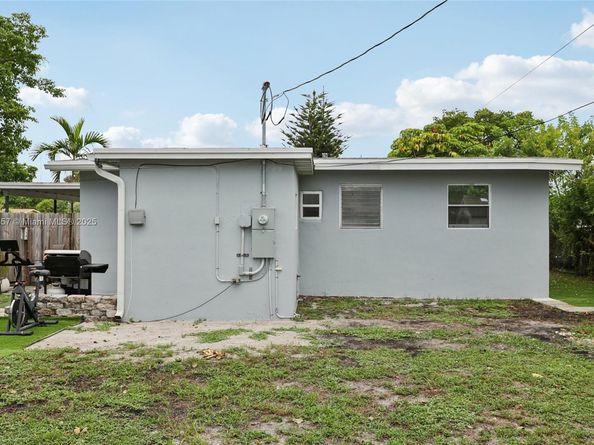 1841 NW 26th Ave, Fort Lauderdale FL 33311