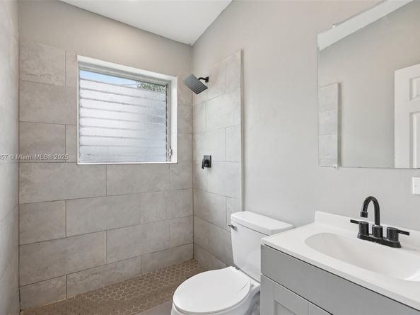 1841 NW 26th Ave, Fort Lauderdale FL 33311