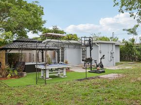 1841 NW 26th Ave, Fort Lauderdale FL 33311