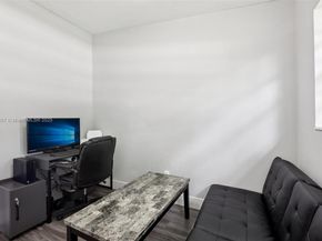 1841 NW 26th Ave, Fort Lauderdale FL 33311