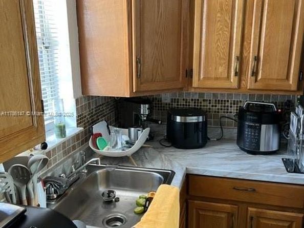 12045 SW 18th St 142, Miami FL 33175
