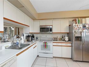 1501 SW 134th Way 212D, Pembroke Pines FL 33027
