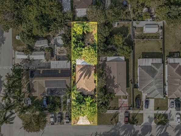 578 SW 2nd St, Florida City FL 33034