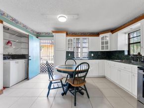 578 SW 2nd St, Florida City FL 33034