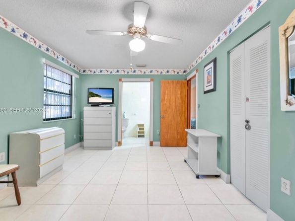 578 SW 2nd St, Florida City FL 33034