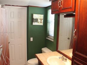 900 NE 18th Ave 801, Fort Lauderdale FL 33304