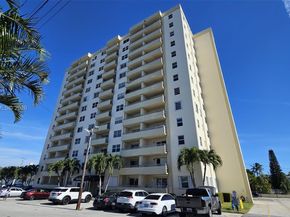 900 NE 18th Ave 801, Fort Lauderdale FL 33304