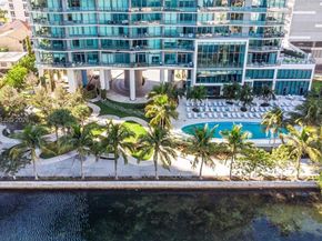 460 NE 28th St 1407, Miami FL 33137