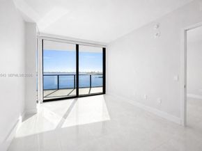 460 NE 28th St 1407, Miami FL 33137