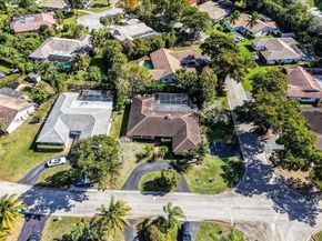 311 NW 101st Ter, Coral Springs FL 33071