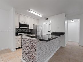 10421 SW 157th Pl 206, Miami FL 33196