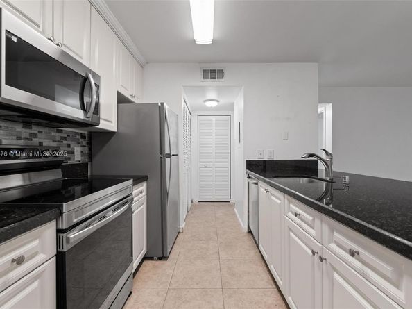 10421 SW 157th Pl 206, Miami FL 33196