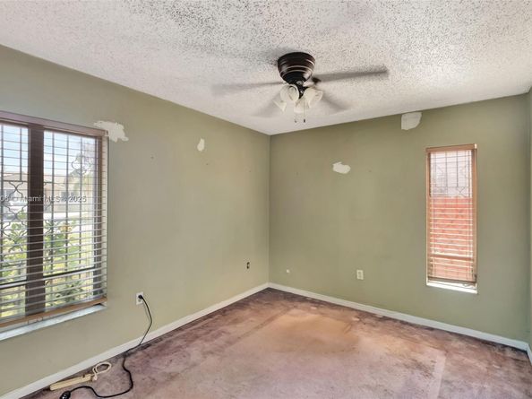 7815 SW 21st Ter, Miami FL 33155