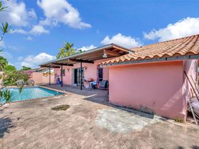 7815 SW 21st Ter, Miami FL 33155